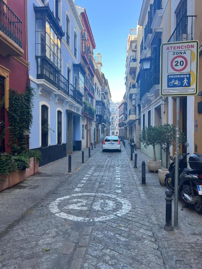 Apartamento Turistico R. Gonzalez Abreu Sewilla Zewnętrze zdjęcie