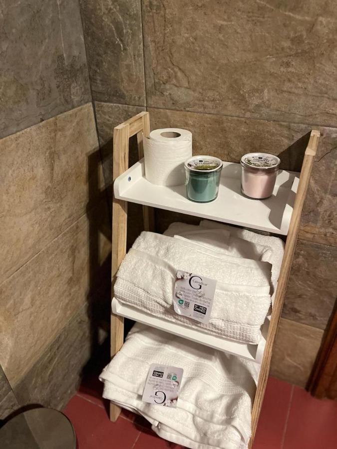 Apartamento Turistico R. Gonzalez Abreu Sewilla Zewnętrze zdjęcie